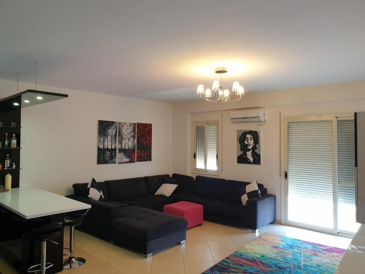 Asta Apartments Free Private Parking Vlore Luaran gambar
