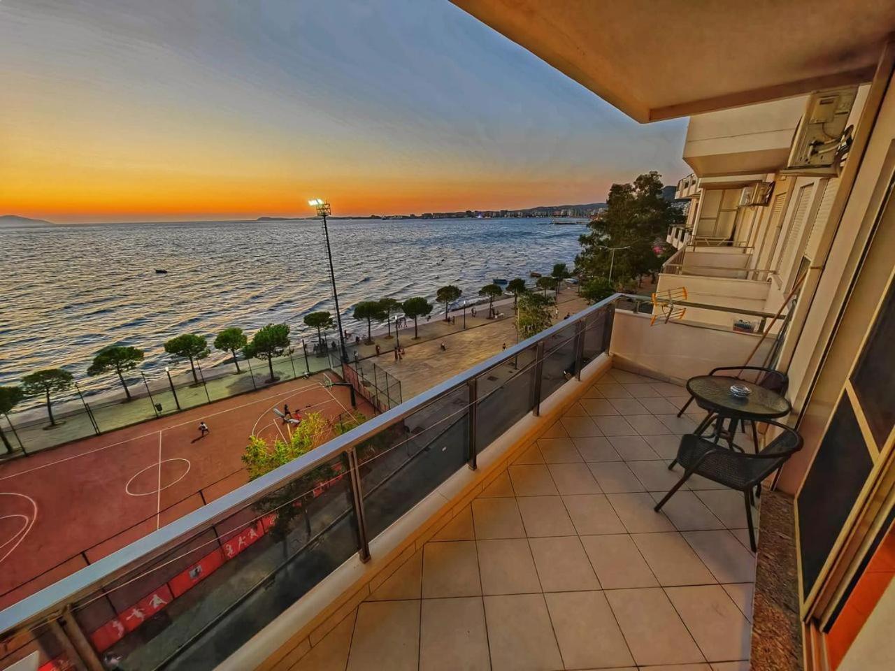 Asta Apartments Free Private Parking Vlore Luaran gambar